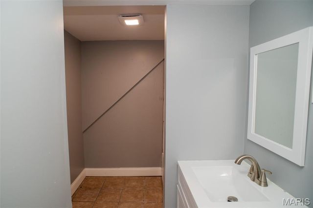 4059 Phillips Avenue, St Louis, MO 63116