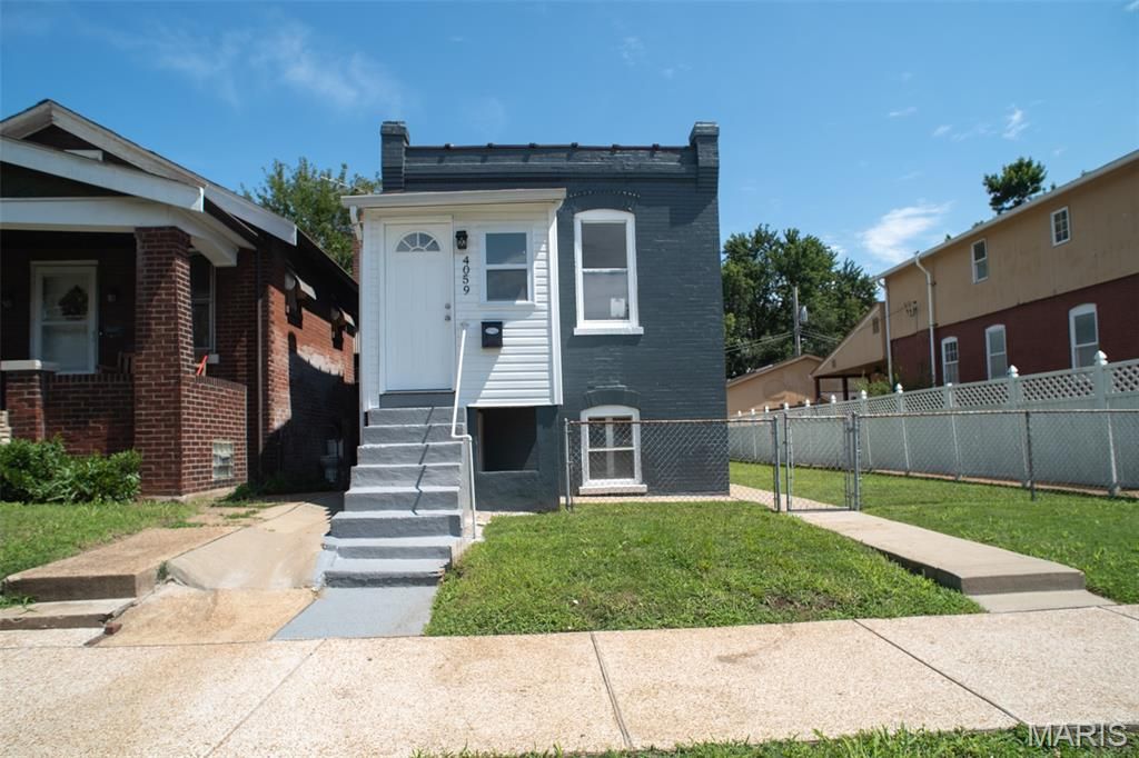 4059 Phillips Avenue, St Louis, MO 63116