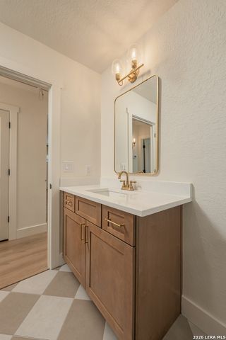 530 Avenue A, New Braunfels, TX 78130