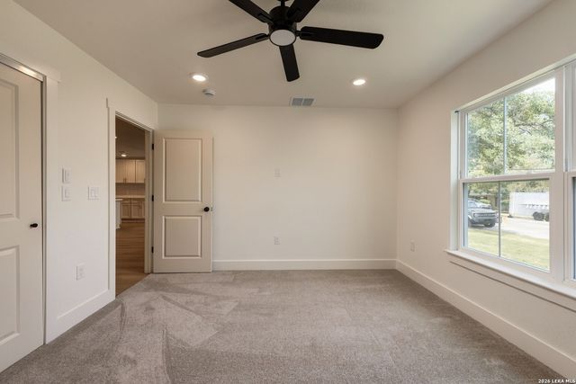 530 Avenue A, New Braunfels, TX 78130