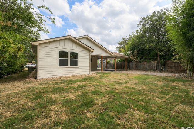530 Avenue A, New Braunfels, TX 78130