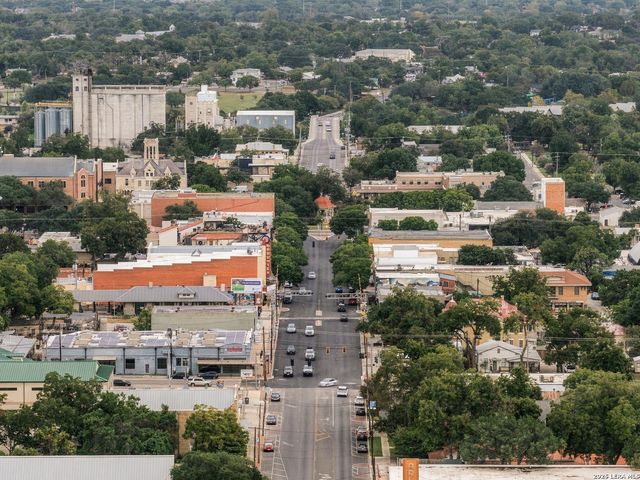 530 Avenue A, New Braunfels, TX 78130