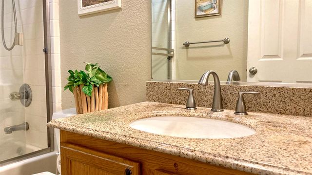 4276 Monhegan Way, Mather, CA 95655