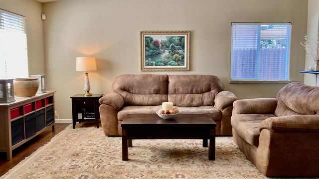 4276 Monhegan Way, Mather, CA 95655