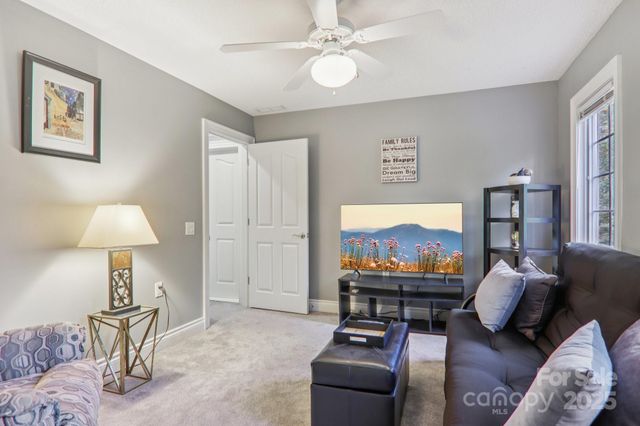 1 Bideford Row 53, Asheville, NC 28803