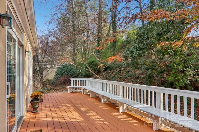 1 Bideford Row 53, Asheville, NC 28803