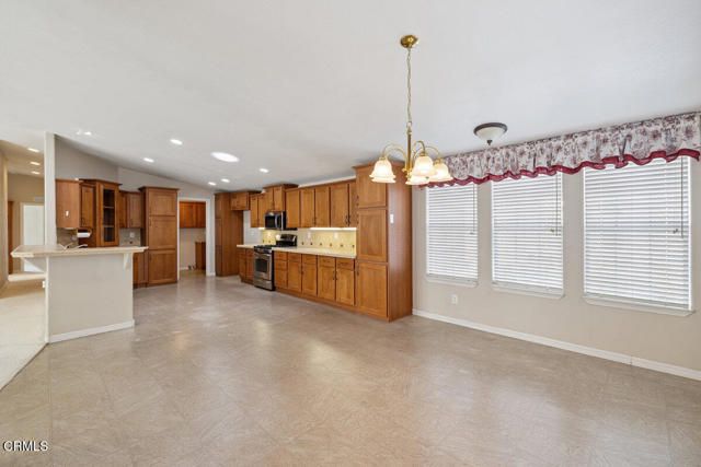 139 Dickens Circle 139, Ventura, CA 93003