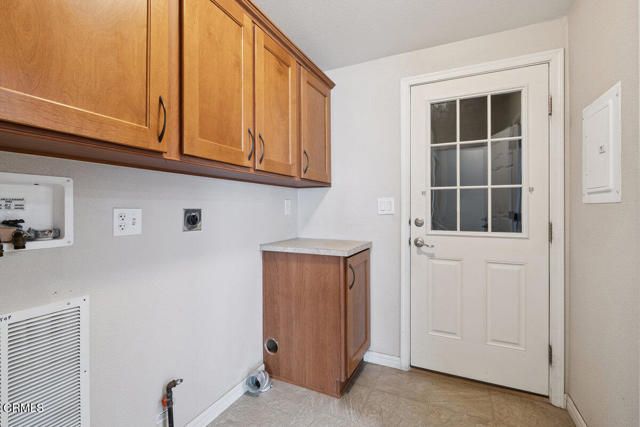 139 Dickens Circle 139, Ventura, CA 93003