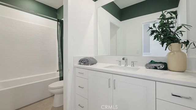 2148 Aneto Way, Santa Paula, CA 93060