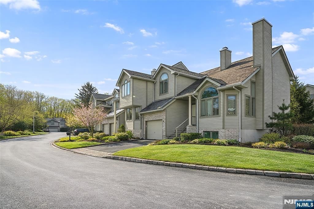 501 Elm Court, Norwood, NJ 07648