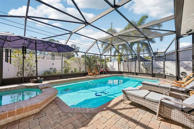 13476 BINGLEWOOD AVENUE, Seminole, FL 33776