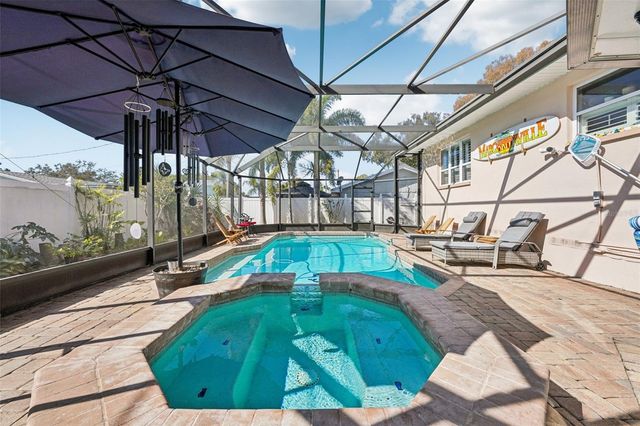 13476 BINGLEWOOD AVENUE, Seminole, FL 33776