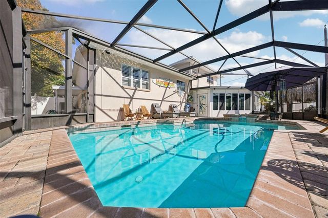 13476 BINGLEWOOD AVENUE, Seminole, FL 33776