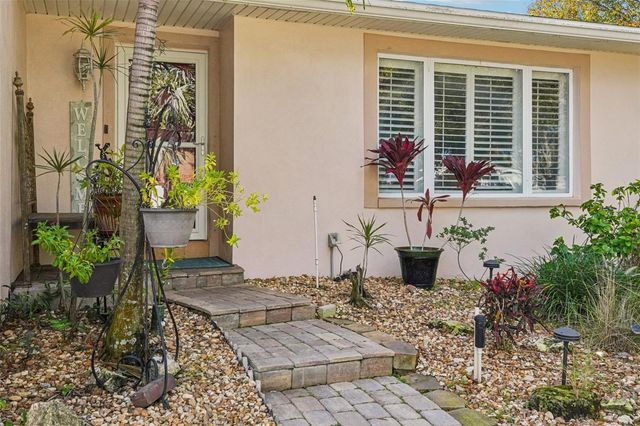 13476 BINGLEWOOD AVENUE, Seminole, FL 33776