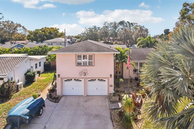 13476 BINGLEWOOD AVENUE, Seminole, FL 33776