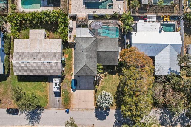 13476 BINGLEWOOD AVENUE, Seminole, FL 33776