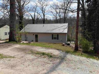 1423 Spring Valley Circle, Huntington, WV 25704