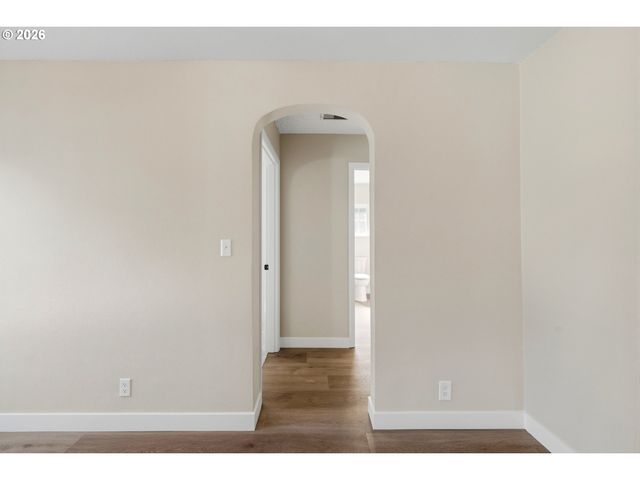 1245 Glen Creek Rd, Salem, OR 97304