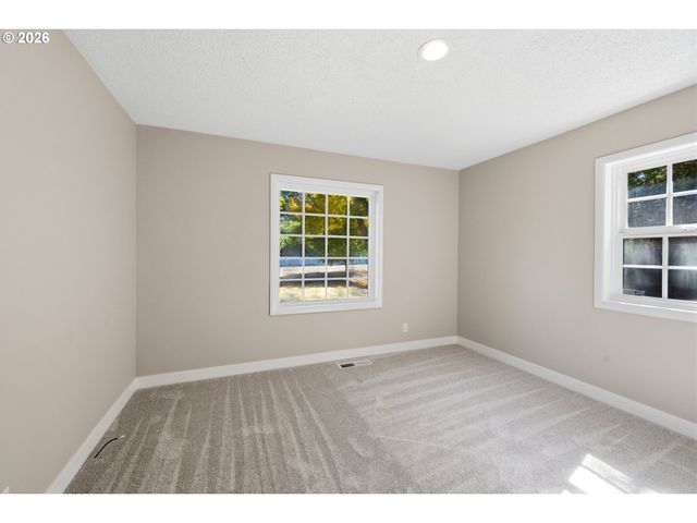 1245 Glen Creek Rd, Salem, OR 97304