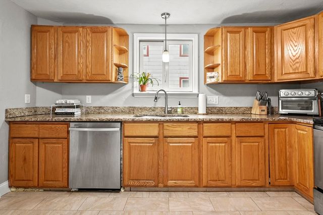 72 Aborn Street 1, Peabody, MA 01960