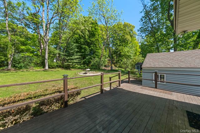 189 Lakeside Road, Newburgh, NY 12550