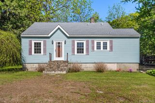 189 Lakeside Road, Newburgh, NY 12550