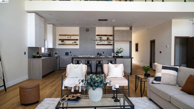 1278 Delmas, San Jose, CA 95125