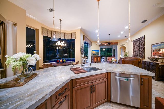 6919 PINE VALLEY STREET, Bradenton, FL 34202