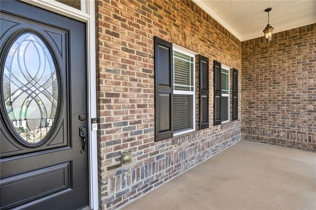 8967 Midlothian Court, Winston, GA 30187