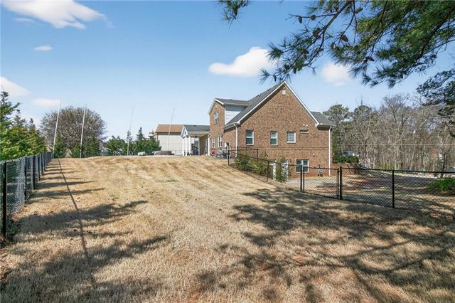 8967 Midlothian Court, Winston, GA 30187