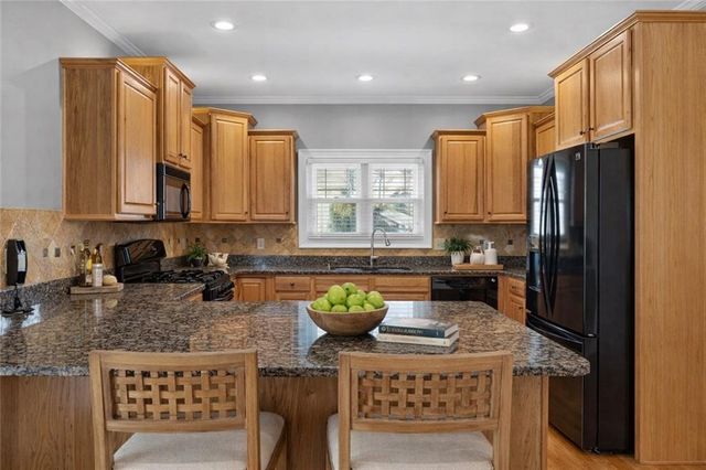 8967 Midlothian Court, Winston, GA 30187