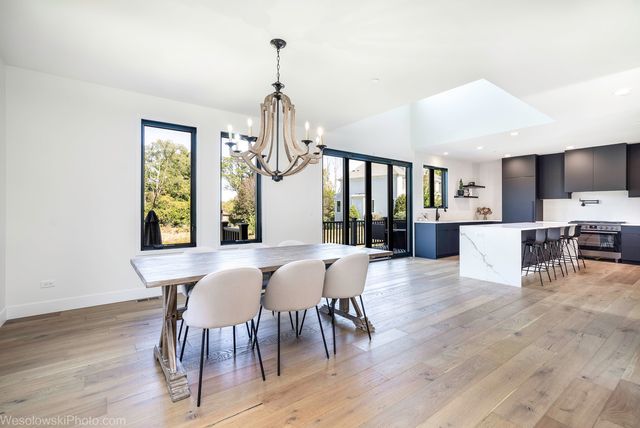 3112 Cara Lane, Oak Brook, IL 60523