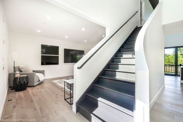 3112 Cara Lane, Oak Brook, IL 60523