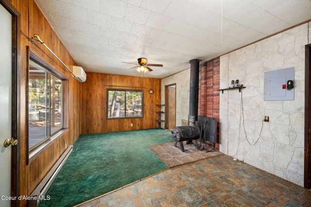 1807 Kelso Lake RD, Athol, ID 83801