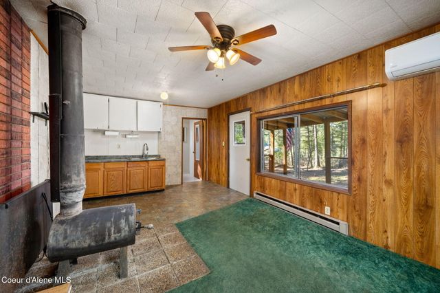 1807 Kelso Lake RD, Athol, ID 83801