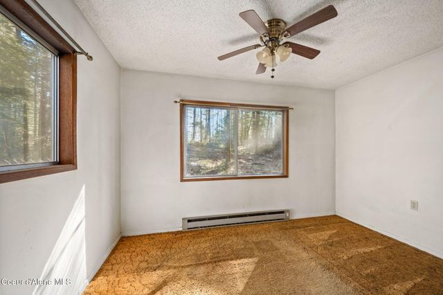 1807 Kelso Lake RD, Athol, ID 83801