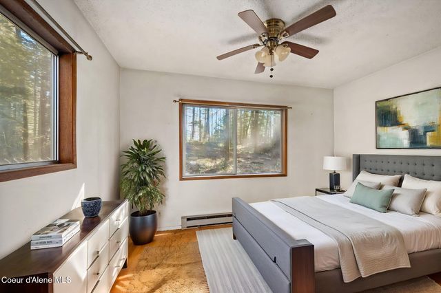 1807 Kelso Lake RD, Athol, ID 83801