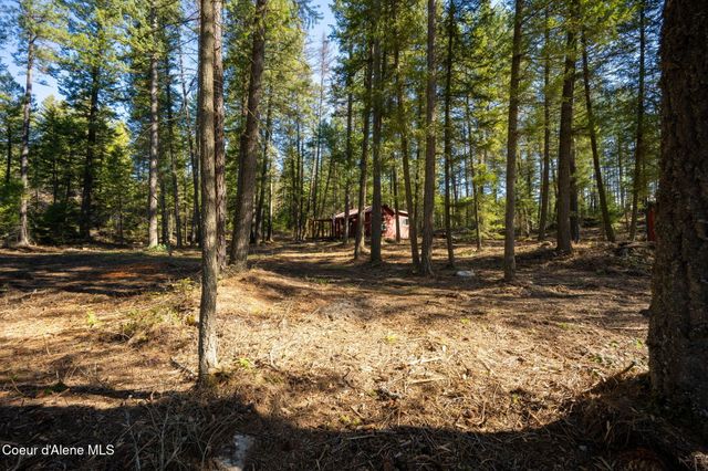 1807 Kelso Lake RD, Athol, ID 83801