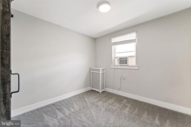 2833 S SYDENHAM ST, Philadelphia, PA 19145