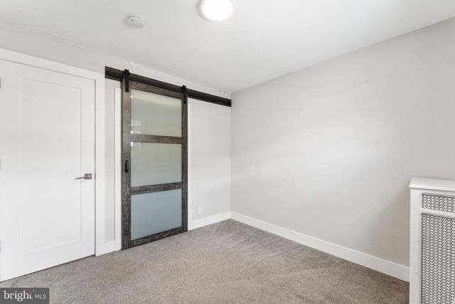 2833 S SYDENHAM ST, Philadelphia, PA 19145