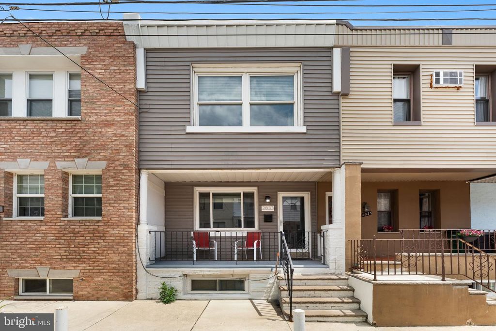 2833 S SYDENHAM ST, Philadelphia, PA 19145
