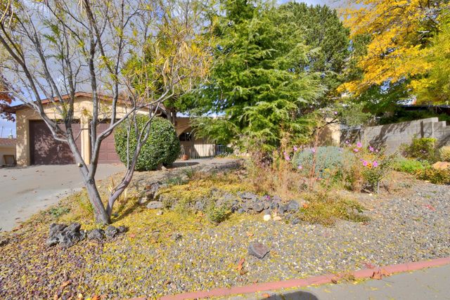 3805 Valerie Place NE, Albuquerque, NM 87111