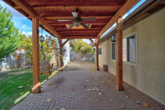 3805 Valerie Place NE, Albuquerque, NM 87111