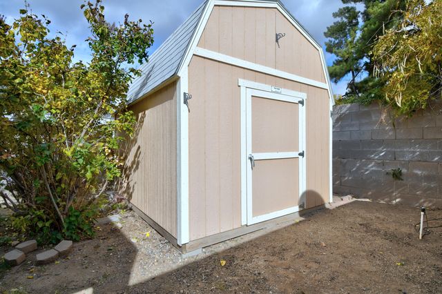 3805 Valerie Place NE, Albuquerque, NM 87111