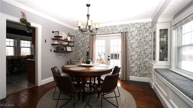 16416 Elsienna Avenue, Cleveland, OH 44135