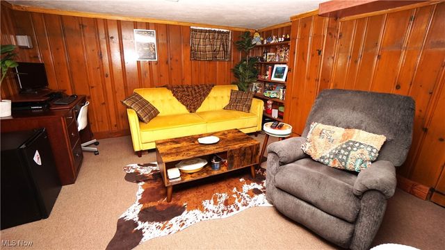 16416 Elsienna Avenue, Cleveland, OH 44135