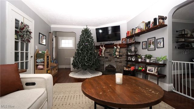 16416 Elsienna Avenue, Cleveland, OH 44135