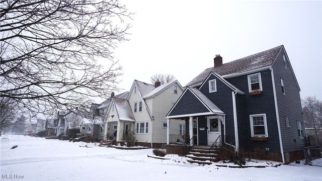 16416 Elsienna Avenue, Cleveland, OH 44135