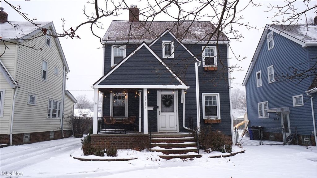 16416 Elsienna Avenue, Cleveland, OH 44135
