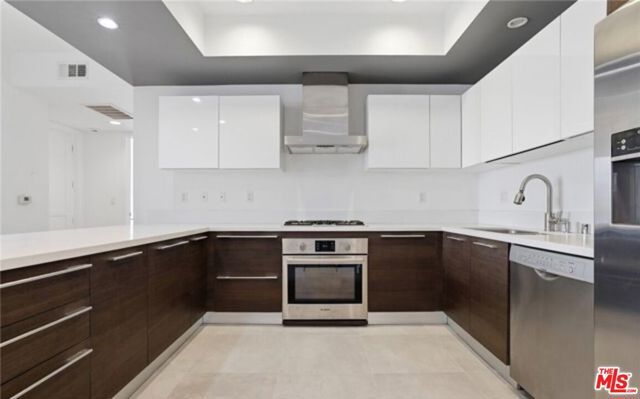 118 S Kenwood Street 407, Glendale, CA 91205